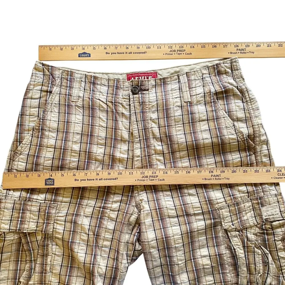 Levi's Cargo Shorts 36 Men's Beige Plaid Workwear Fishing Hiking Cotton